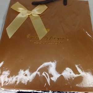 15 PACK GOLD GIFT BAGS WITH HANDLES, NEW